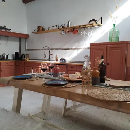 Maison Spacieuse Et Calme, Ideal Famille *
